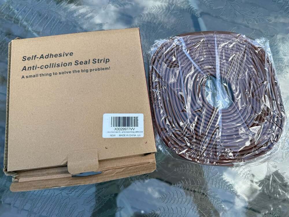 Self-Adhesive Anti-collision Seal Strip Silicone Rubber Weather Strip